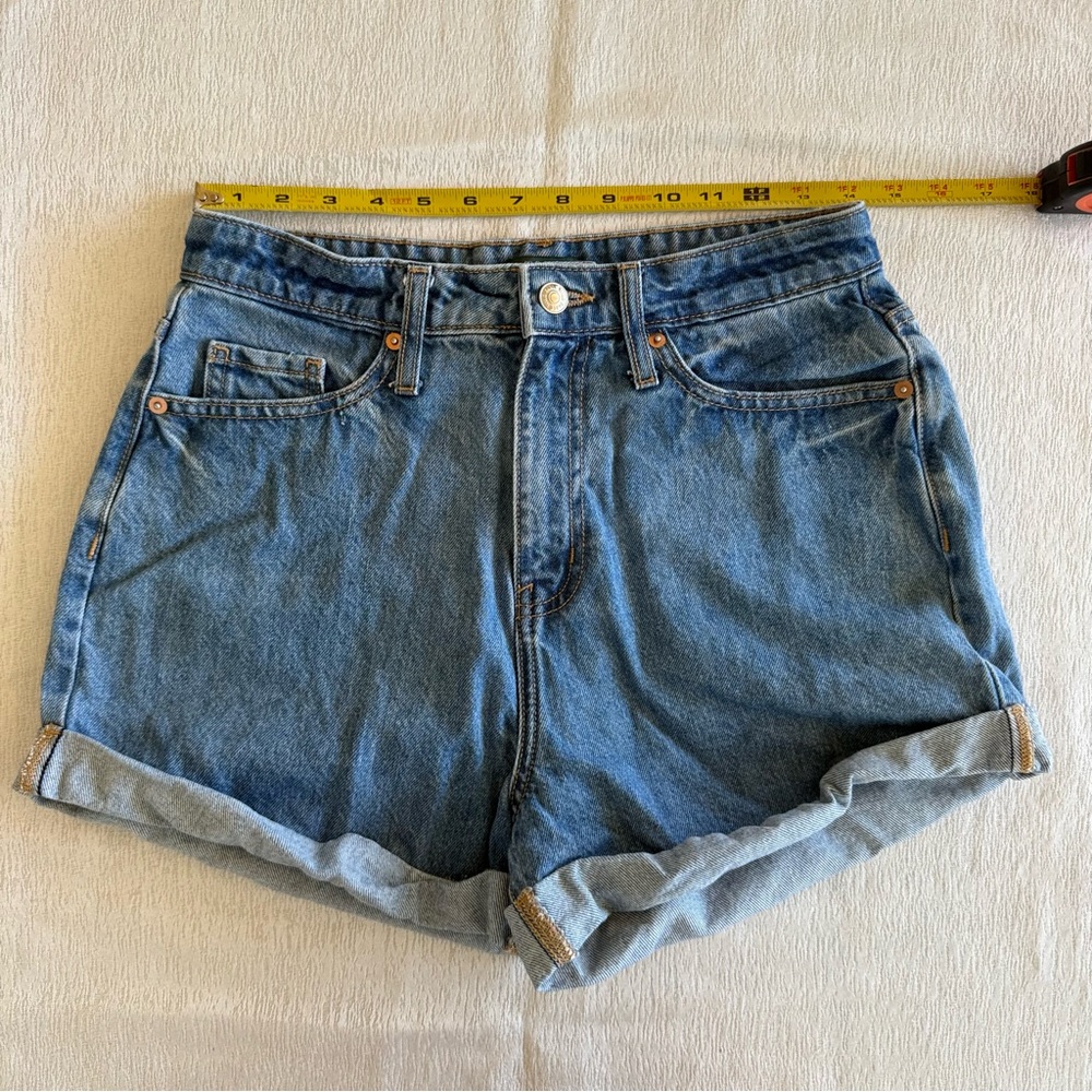 Wild Fable Womens Size 6 Blue Denim Mom Shorts Happy Embroidery - Picture 4 of 16